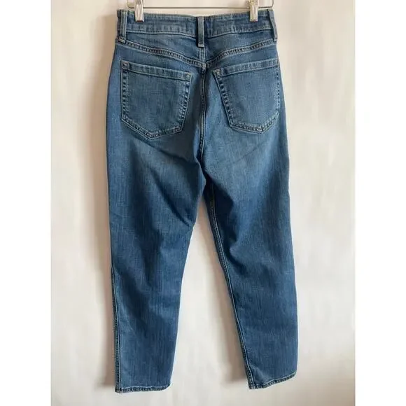 Abercrombie & Fitch High Rise Mom Jean Medium Wash Blue Size 26/2R - Picture 6 of 12